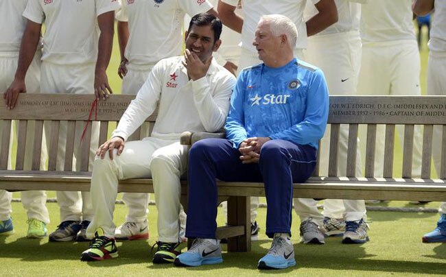 बर्थडे स्पेशल: कैप्टन कूल धोनी के खास 25 रिकॉर्ड्स