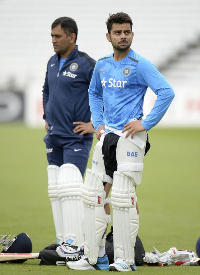 बर्थडे स्पेशल: कैप्टन कूल धोनी के खास 25 रिकॉर्ड्स