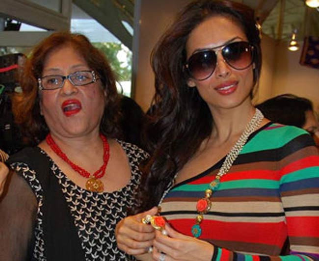 बॉलीवुड बहुएं, जब नजर आईं अपनी सास के संग