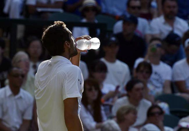 इस बार विम्बलडन में खिलाड़ियों के छूट रहे हैं पसीने!