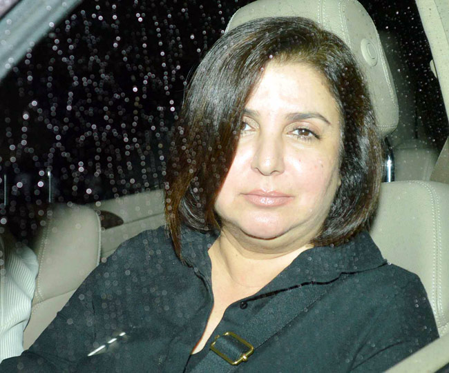 'बजरंगी भाईजान' का पेंडेंट पहन स्क्रीनिंग पर पहुंचे सि‍तारे