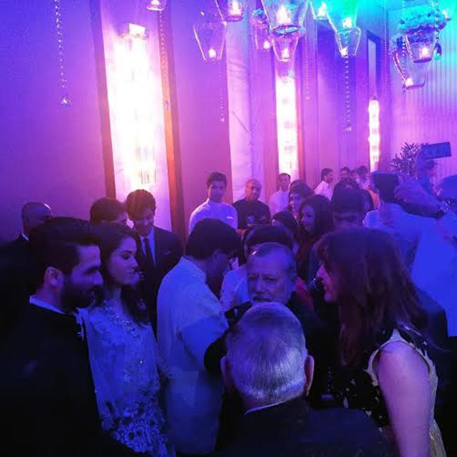 शाहिद-मीरा की आफ्टर वेडिंग पार्टी की रौनक देखें तस्वीरों में