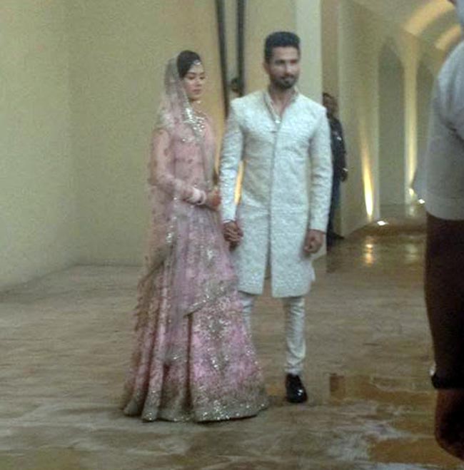 देखें शाहिद कपूर और मीरा राजपूत की शादी का एलबम
