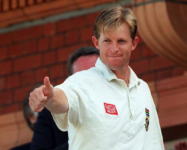 क्रिकेट के सुपर फील्डर जोंटी रोड्स को हैप्पी बर्थडे