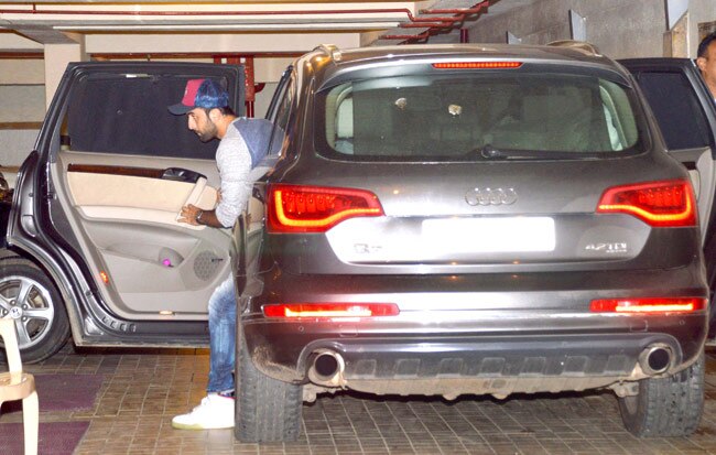 सैफ-करीना की डिनर पार्टी पर कटरीना-रणबीर समेत पहुंचे कई सितारे