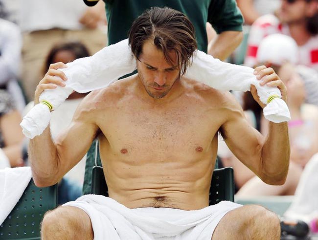 इस बार विम्बलडन में खिलाड़ियों के छूट रहे हैं पसीने!