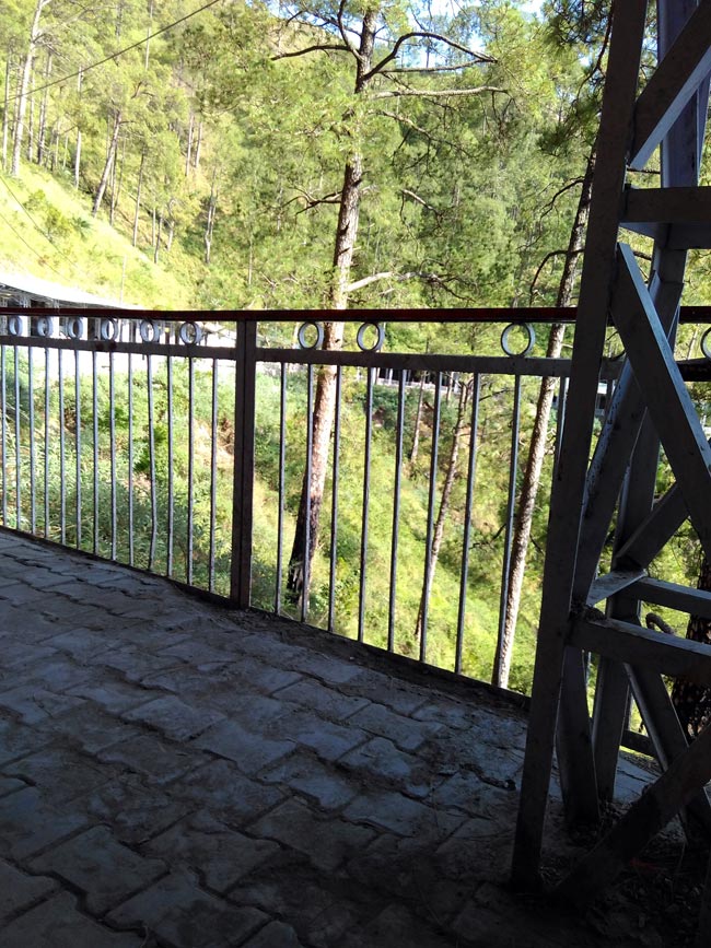 श्रद्धा-भक्त‍ि से सराबोर कर देती है वैष्णो देवी की यात्रा