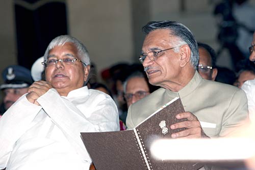 सियासी दिग्गज लालू प्रसाद का सियासी सफर