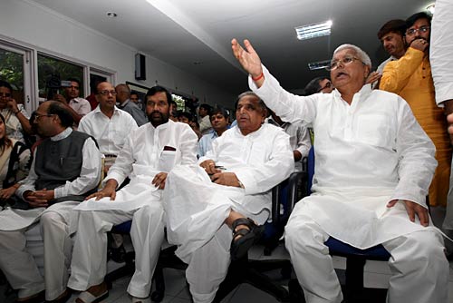 सियासी दिग्गज लालू प्रसाद का सियासी सफर