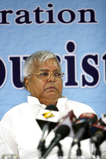 सियासी दिग्गज लालू प्रसाद का सियासी सफर