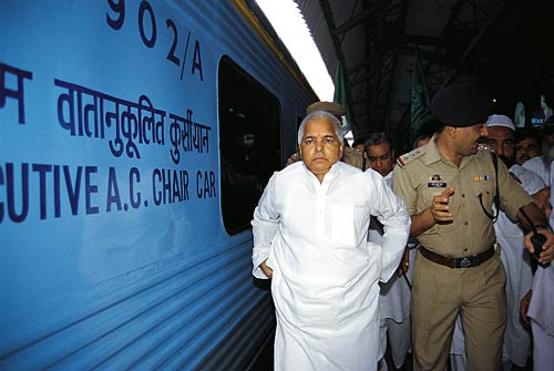 सियासी दिग्गज लालू प्रसाद का सियासी सफर