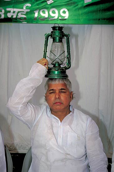 सियासी दिग्गज लालू प्रसाद का सियासी सफर