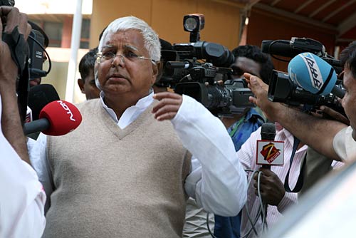 सियासी दिग्गज लालू प्रसाद का सियासी सफर