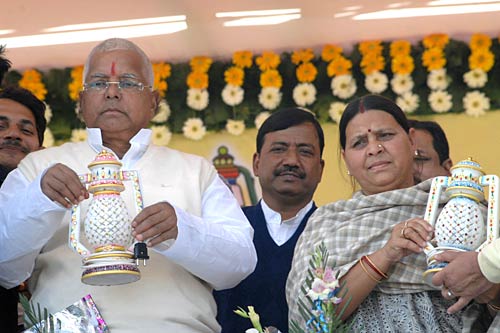 सियासी दिग्गज लालू प्रसाद का सियासी सफर