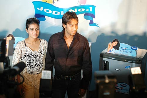 ऑल टाइम फेवरेट एक्ट्रेस काजोल Happy Birthday