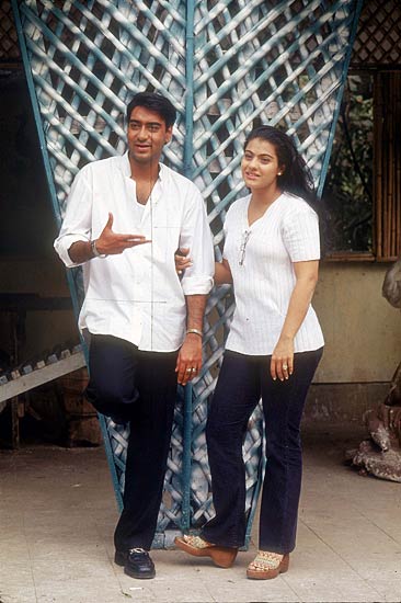 ऑल टाइम फेवरेट एक्ट्रेस काजोल Happy Birthday