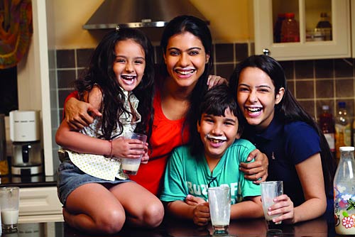 ऑल टाइम फेवरेट एक्ट्रेस काजोल Happy Birthday