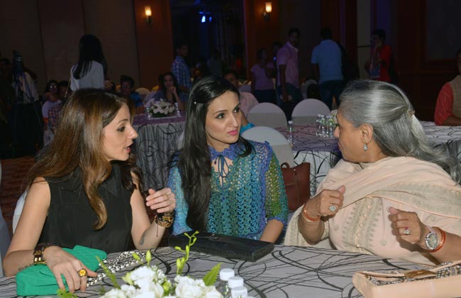 ट्विंकल खन्ना की बुक रिलीज पर पहुंचे सितारे...