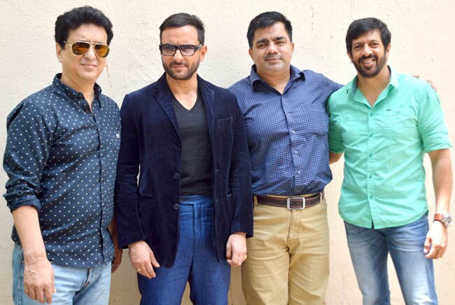 कैमरे में कैद बॉलीवुड सेलेब्रिटीज: सैफ-कबीर ने प्रमोट की फैंटम