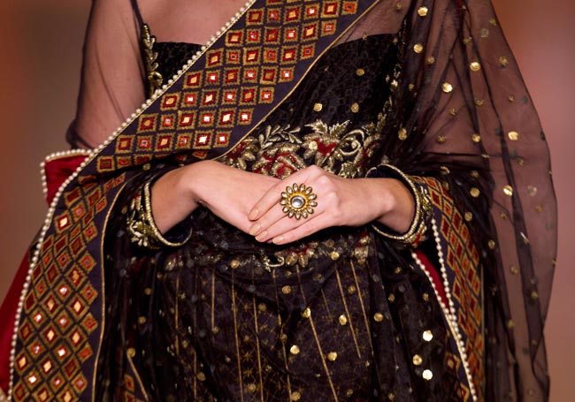 शो स्टॉपर ऐश, कंगना और शि‍ल्पा शेट्टी का कातिलाना अंदाज