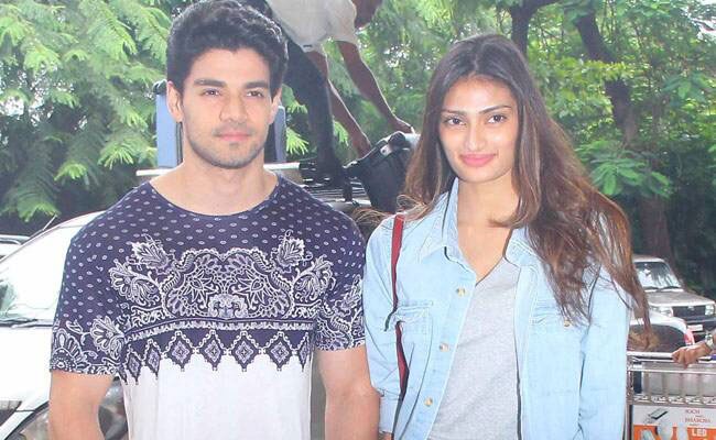 बॉलीवुड से पहले रैंप पर सूरज-अथिया का डेब्यू