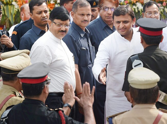 15 अगस्त 2015: दिनभर की बड़ी खबरें तस्वीरों में