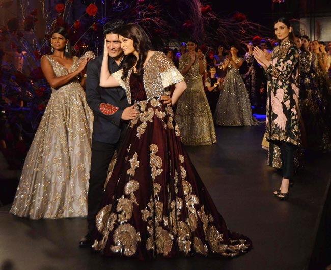 शो स्टॉपर ऐश, कंगना और शि‍ल्पा शेट्टी का कातिलाना अंदाज