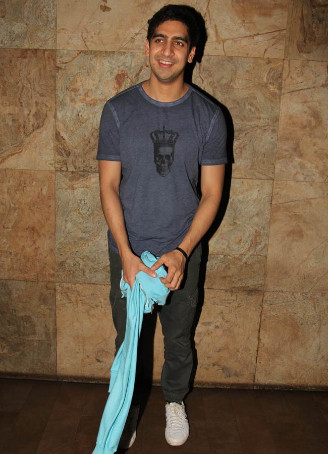 'ब्रदर्स' की स्क्रीनिंग को इन बॉलीवुड सितारों ने बनाया खास