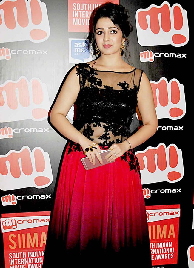 SIIMA 2015 अवॉर्ड्स में राणा डग्गुबती, श्रेया सरन और श्रुति हासन का जलवा