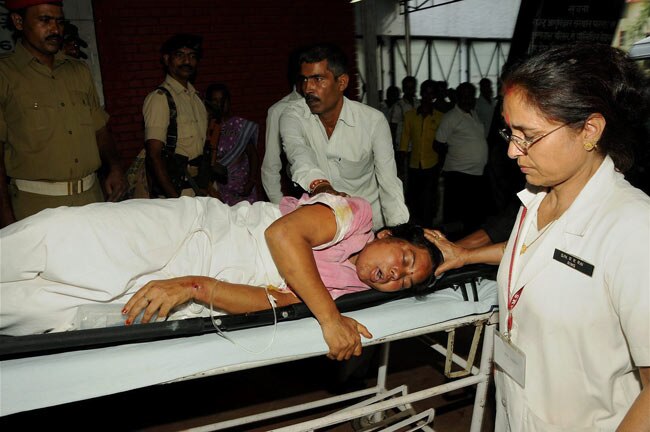 ...और देखते ही देखते देवघर में भगदड़ ने थाम लीं 11 सांसें