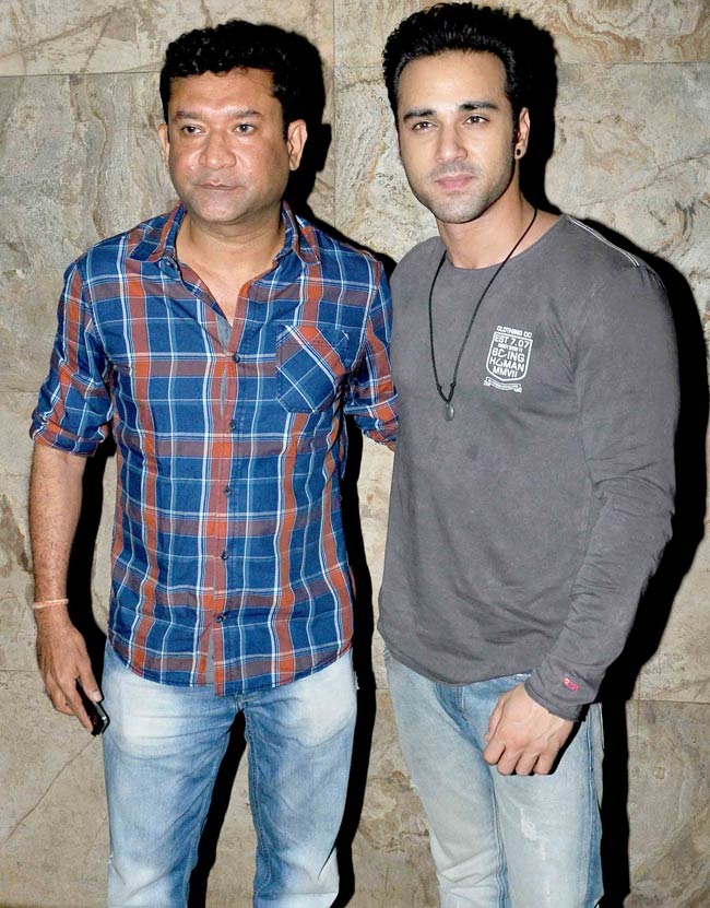 'बंगिस्तान' की स्क्रीनिंग पर पहुंचे बॉलीवुड स्टार्स