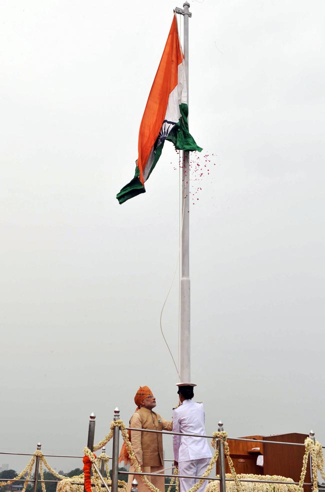 लालकिले से PM मोदी ने दिखाए तरक्की के सपने