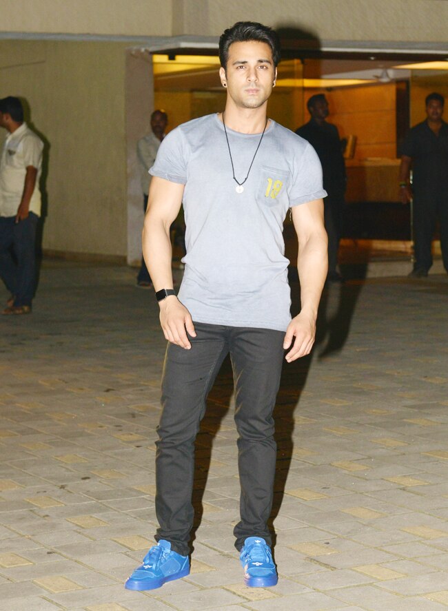 अर्पिता ने खान परिवार और करीबी दोस्तों के साथ मनाया जन्मदिन