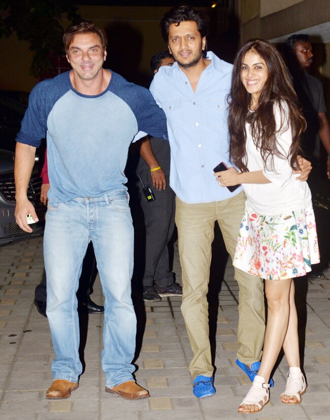 अर्पिता ने खान परिवार और करीबी दोस्तों के साथ मनाया जन्मदिन