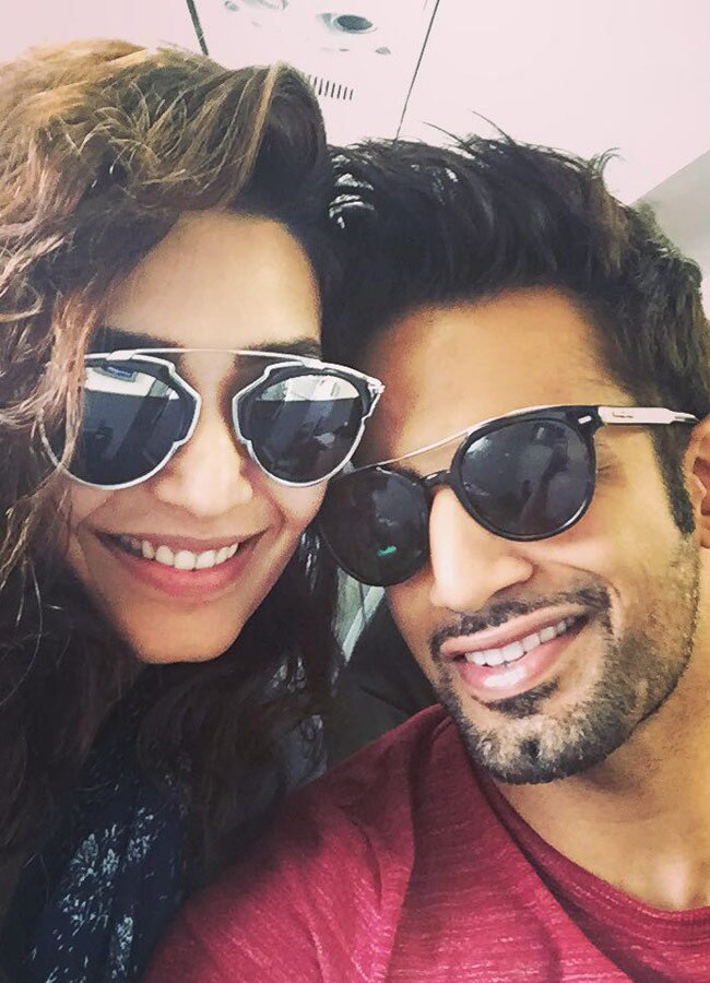 करिश्मा तन्ना के बर्थडे पर देखें उनकी खास तस्वीरें