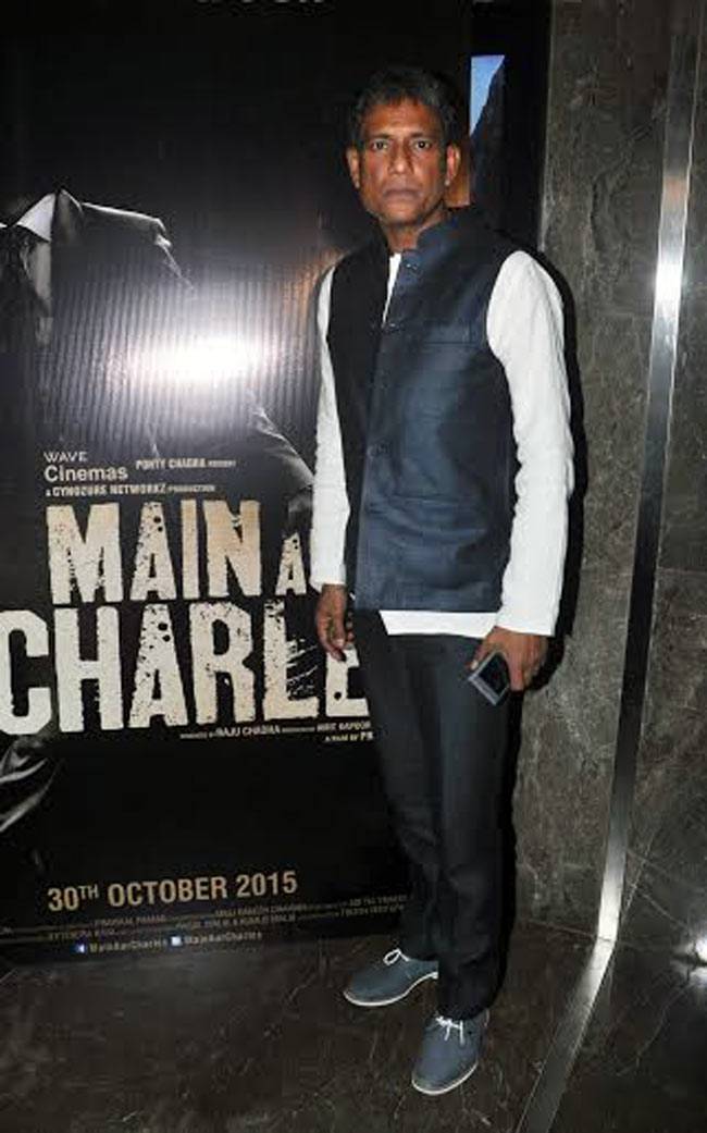 Shocking: लिपलॉक के साथ रणदीप हुड्डा और ऋचा चड्ढा ने किया ट्रेलर लॉन्च