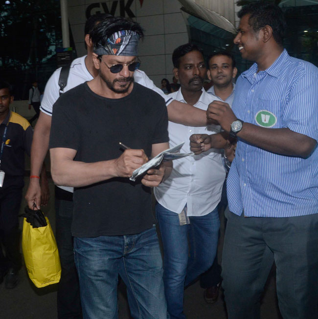 'सिंह इज ब्लिंग' के प्रमोशन में अक्षय कुमार और एमी जैक्सन