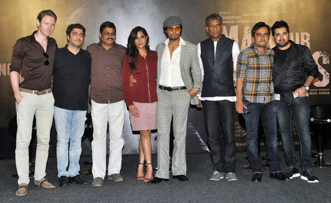 Shocking: लिपलॉक के साथ रणदीप हुड्डा और ऋचा चड्ढा ने किया ट्रेलर लॉन्च