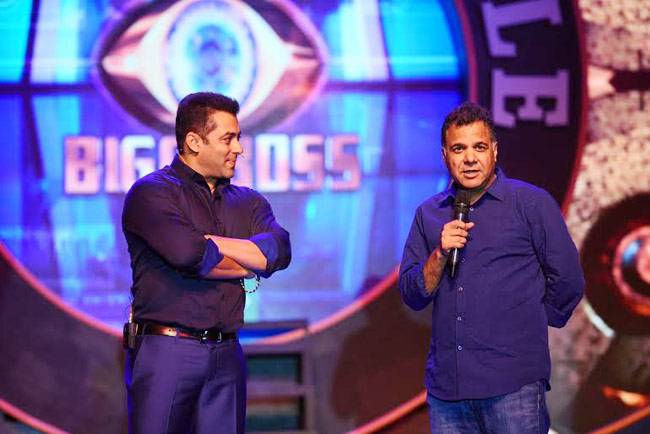 Bigg Boss 9 की प्रेस कॉन्फ्रेंस में सलमान का जलवा