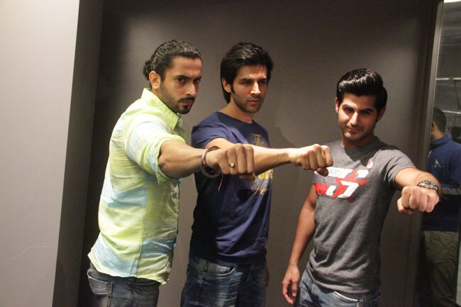 'सिंह इज ब्लिंग' के प्रमोशन में अक्षय कुमार और एमी जैक्सन