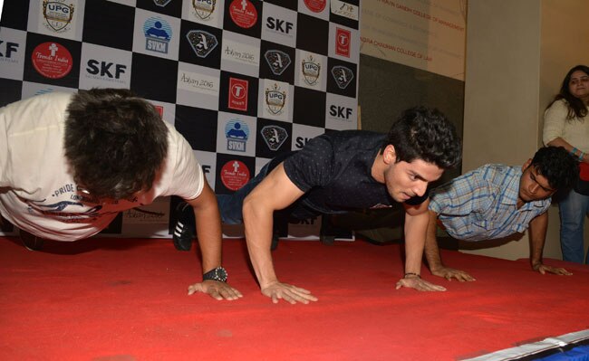 Promotion Diaries: जॉन अब्राहम-श्रुति हासन, सूरज-अतिया जुटे फिल्म प्रमोशन में