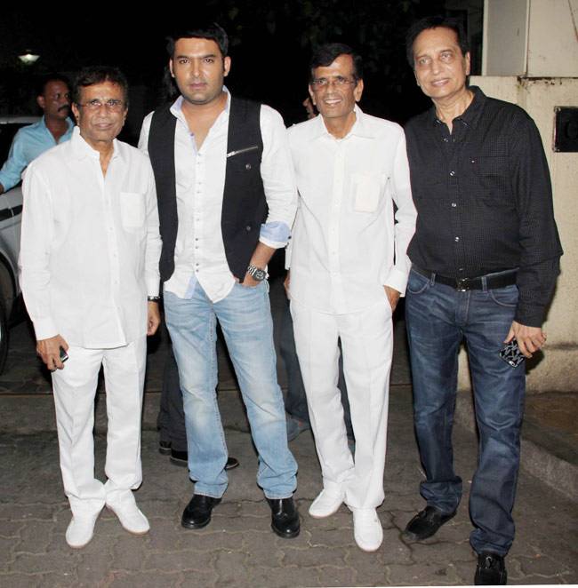 कपिल शर्मा की फिल्म की स्क्रीनिंग पर पहुंचे बॉलीवुड सितारे