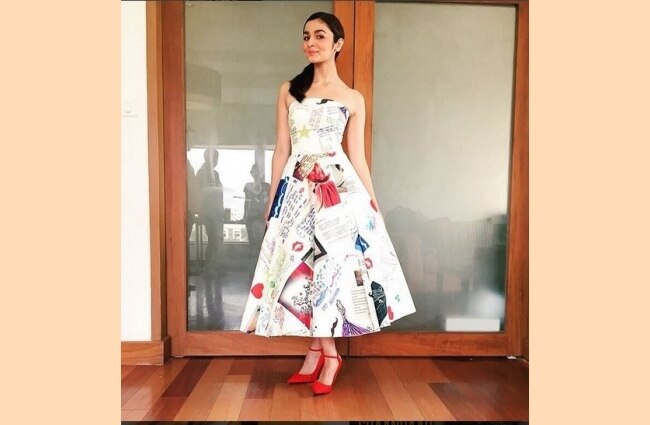 'शानदार' कैमिस्ट्री: इवेंट पर आलिया की ड्रेस ने शाहिद को हैरत में डाला