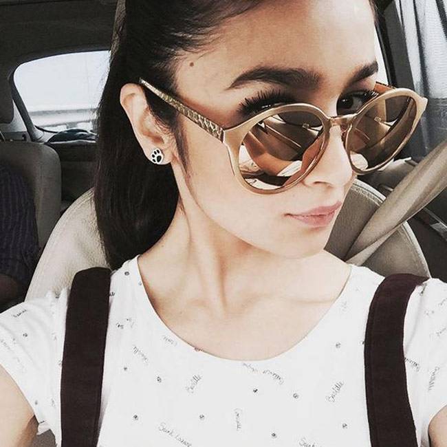 इंस्टाग्राम पर सितारों ने शेयर की अपनी बेस्ट तस्वीरें