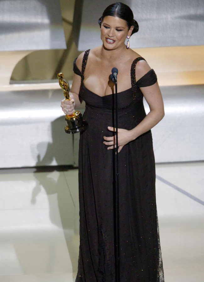 खूबसूरत हॉलीवुड एक्ट्रेस कैथरीनजोन्स हैप्पी बर्थडे...