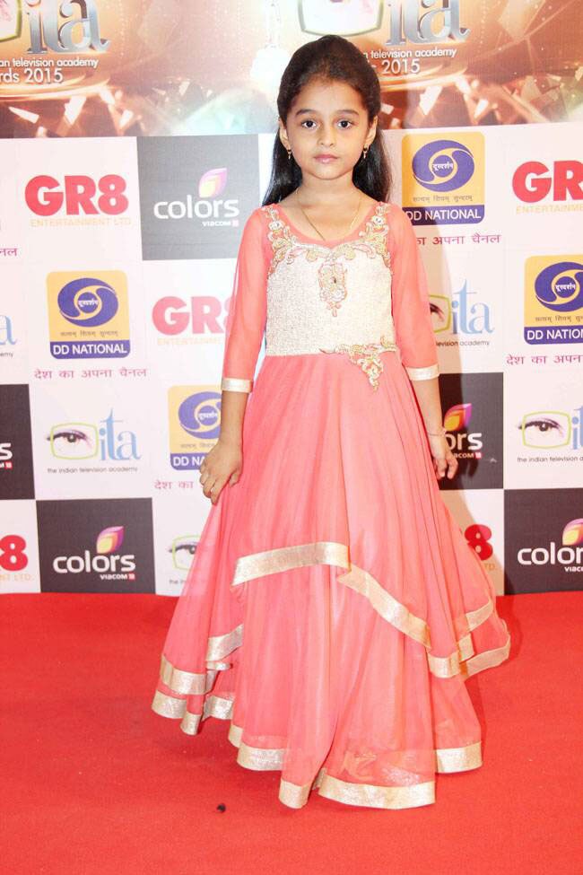 जगमगा उठा ITA अवॉर्ड्स 2015 जब छोटे पर्दे के सितारों का हुआ जमावड़ा