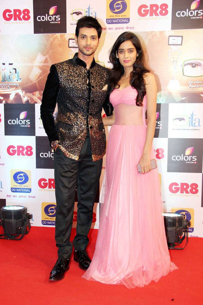 जगमगा उठा ITA अवॉर्ड्स 2015 जब छोटे पर्दे के सितारों का हुआ जमावड़ा