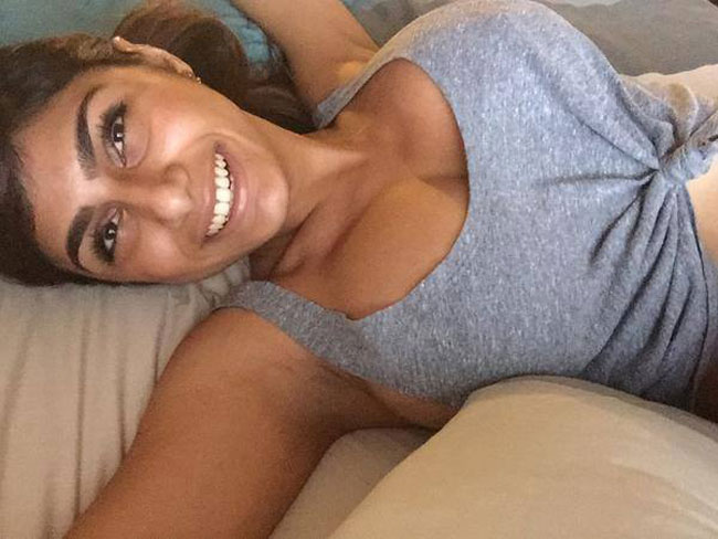 Bigg Boss 9 का हिस्सा हो सकती हैं एडल्ट फिल्मस्टार मिया खलीफा...