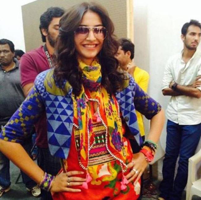 इंस्टाग्राम पर सितारों ने शेयर की अपनी बेस्ट तस्वीरें