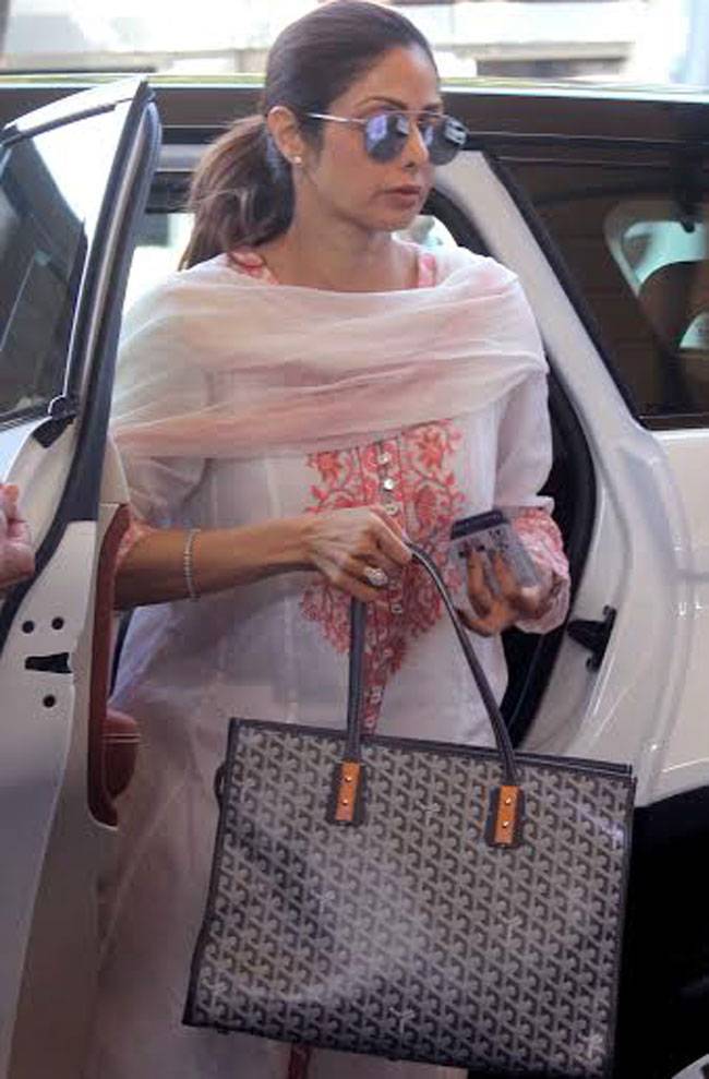 Celeb Spotting: शरमन-जरीन ने लॉन्च किया 'हेट स्टोरी 3' का ट्रेलर